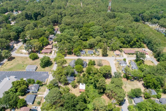 404 Andy Street, Fayetteville, NC 28303