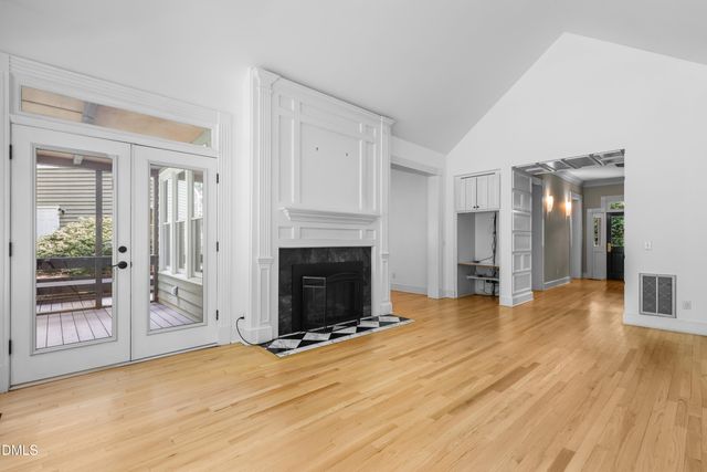 105 Redbud Lane, Chapel Hill, NC 27514
