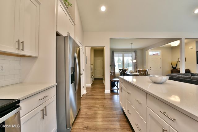 9 Catalina Drive, Milton, NY 12020