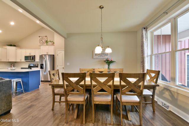 9 Catalina Drive, Milton, NY 12020