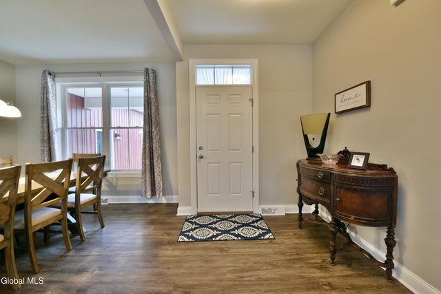 9 Catalina Drive, Milton, NY 12020