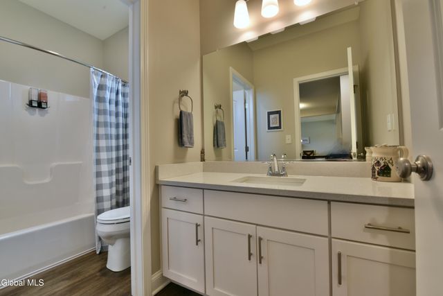 9 Catalina Drive, Milton, NY 12020