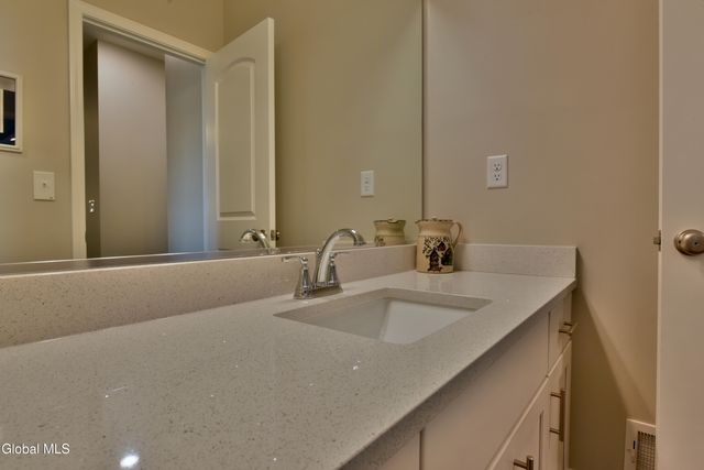 9 Catalina Drive, Milton, NY 12020