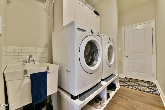 9 Catalina Drive, Milton, NY 12020