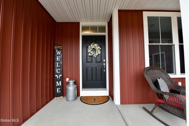 9 Catalina Drive, Milton, NY 12020