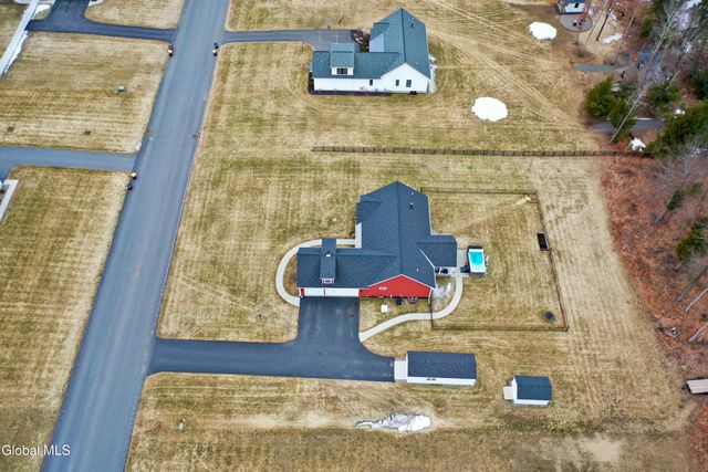 9 Catalina Drive, Milton, NY 12020