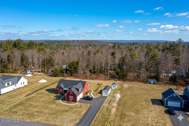 9 Catalina Drive, Milton, NY 12020