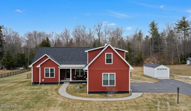 9 Catalina Drive, Milton, NY 12020