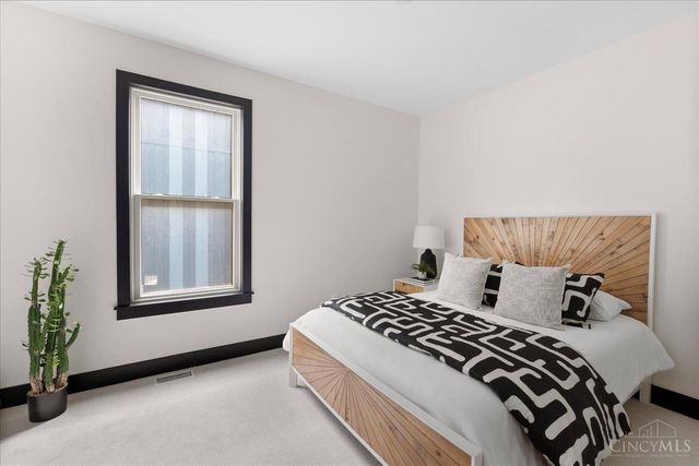 3531 Eden Avenue, Cincinnati, OH 45229