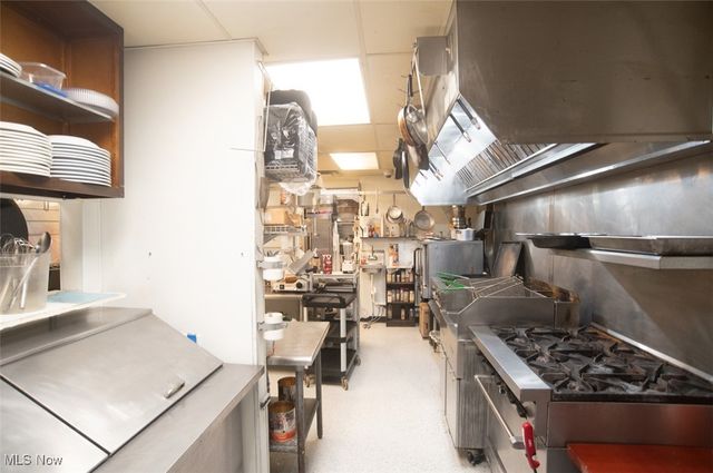 2716 Mahoning, Youngstown, OH 44509