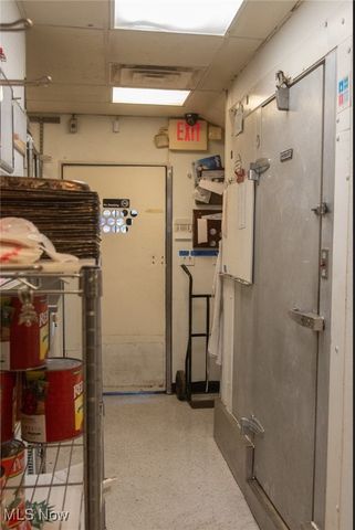 2716 Mahoning, Youngstown, OH 44509