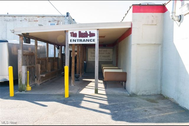 2716 Mahoning, Youngstown, OH 44509