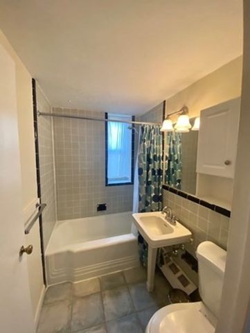 145 Pinckney Furnished 416, Boston, MA 02114