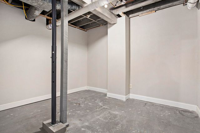 2215 Brook Drive, Kalamazoo Twp, MI 49048