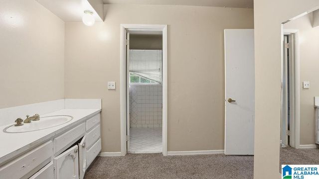 2205 24TH STREET, Birmingham, AL 35208
