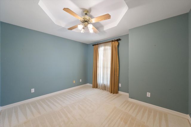 812 Turnberry Drive, Mansfield, TX 76063