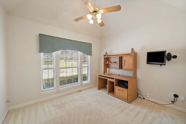 812 Turnberry Drive, Mansfield, TX 76063