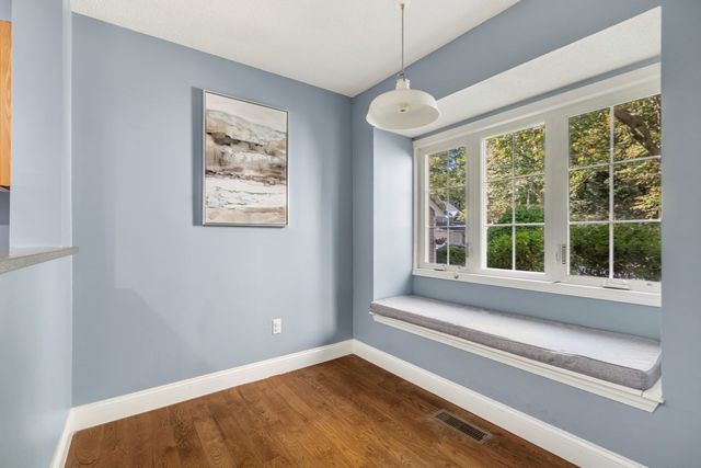 45 Bishops Forest Dr 45, Waltham, MA 02452