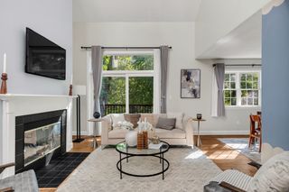 45 Bishops Forest Dr 45, Waltham, MA 02452