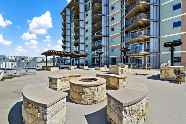 1001 Belleview Street 703, Dallas, TX 75215