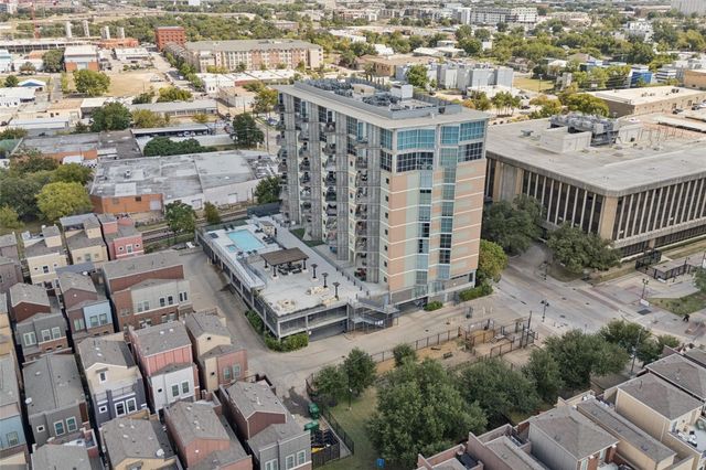 1001 Belleview Street 703, Dallas, TX 75215