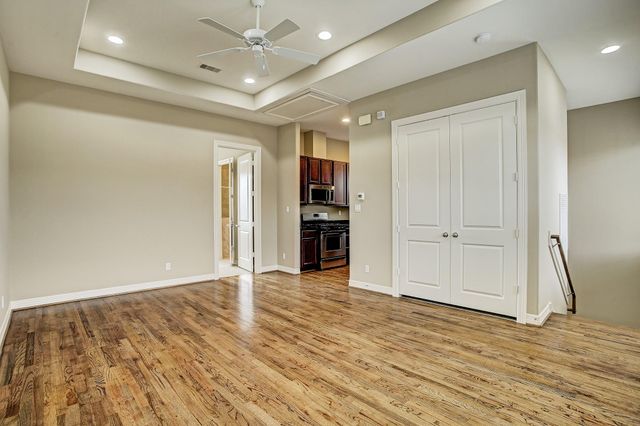 3830 Centerplaza Drive, Houston, TX 77007