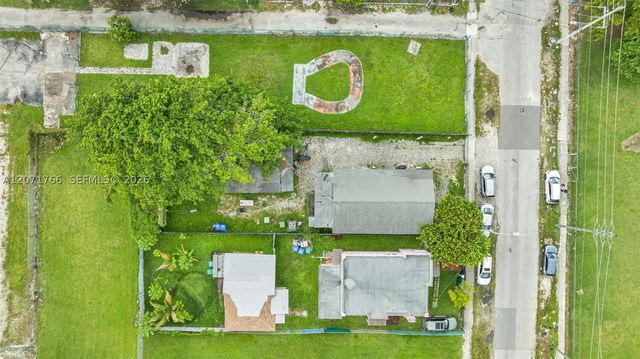 8011 NE Miami Ct, Miami, FL 33138