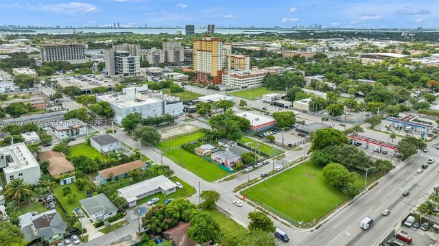 8011 NE Miami Ct, Miami, FL 33138