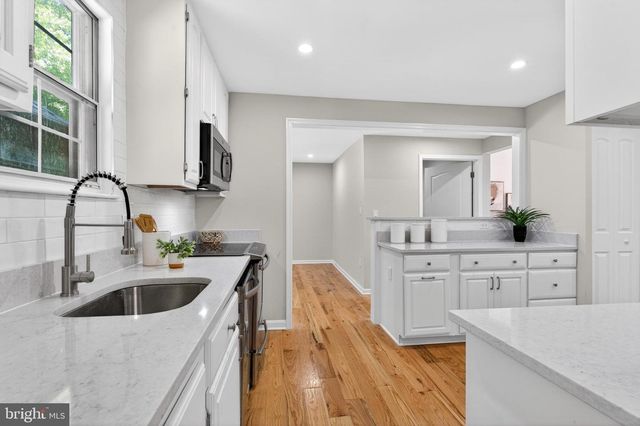 9312 FOX RUN DR, Clinton, MD 20735
