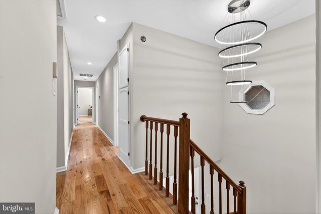 9312 FOX RUN DR, Clinton, MD 20735