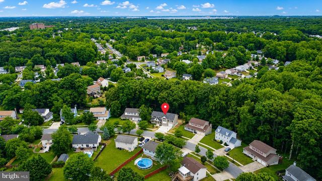 9312 FOX RUN DR, Clinton, MD 20735
