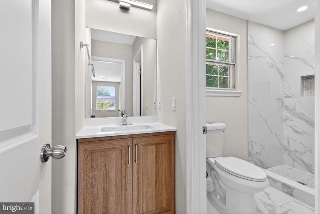9312 FOX RUN DR, Clinton, MD 20735