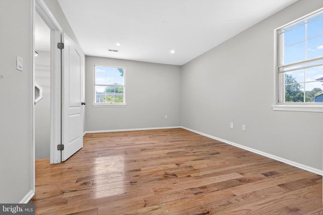 9312 FOX RUN DR, Clinton, MD 20735