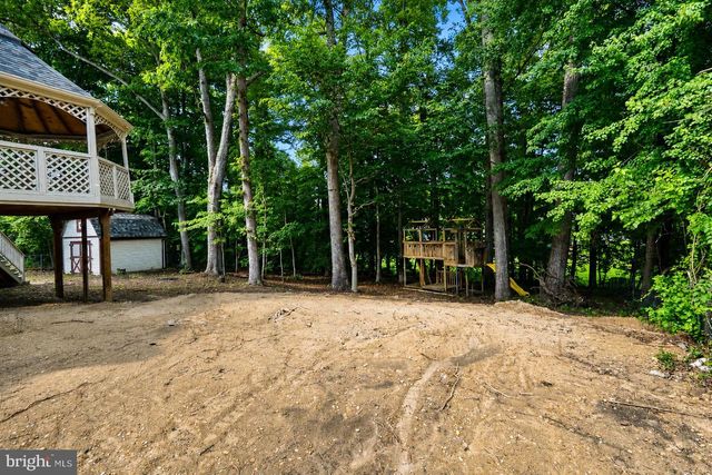 9312 FOX RUN DR, Clinton, MD 20735