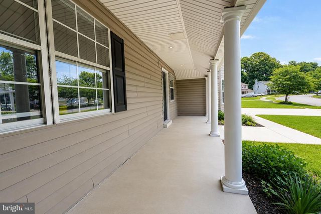 9312 FOX RUN DR, Clinton, MD 20735