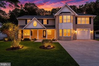 9312 FOX RUN DR, Clinton, MD 20735