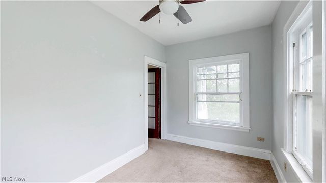 2215 Eldred Avenue, Lakewood, OH 44107