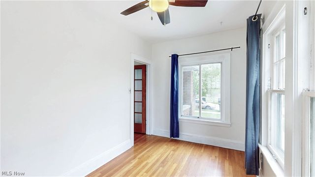 2215 Eldred Avenue, Lakewood, OH 44107
