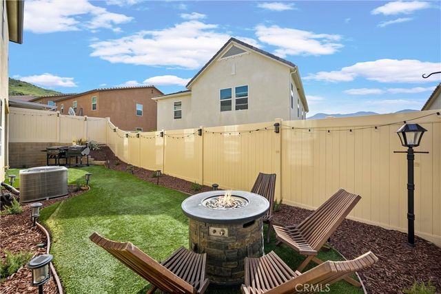 24572 Acadia Drive, Corona, CA 92883