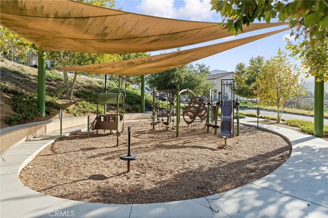 24572 Acadia Drive, Corona, CA 92883