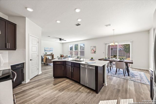 7331 Primrose Post, San Antonio, TX 78218