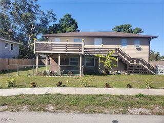 446 San Bernardino ST, North Fort Myers, FL 33903