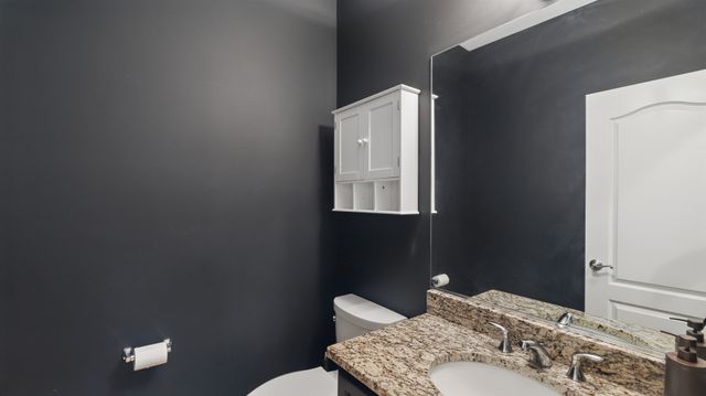 2466 Nicola Court, Addison, IL 60101