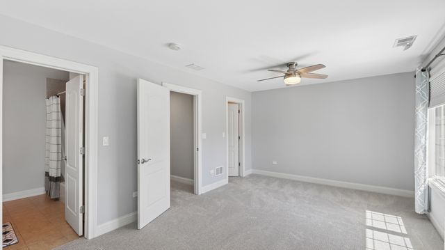 2466 Nicola Court, Addison, IL 60101