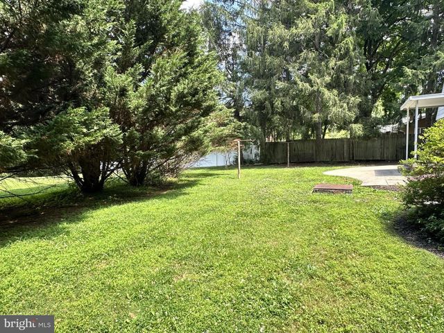 2570 DEER PARK RD, Finksburg, MD 21048