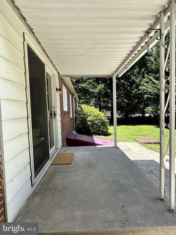 2570 DEER PARK RD, Finksburg, MD 21048