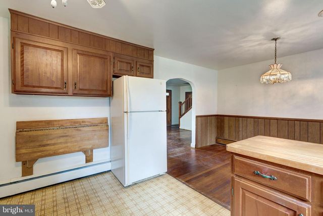 2570 DEER PARK RD, Finksburg, MD 21048