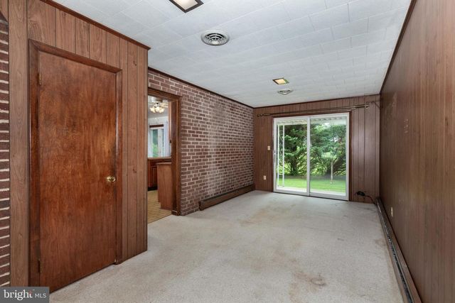 2570 DEER PARK RD, Finksburg, MD 21048