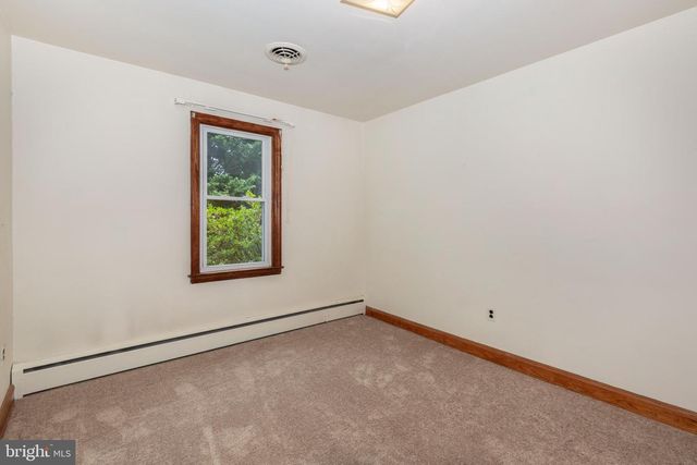 2570 DEER PARK RD, Finksburg, MD 21048
