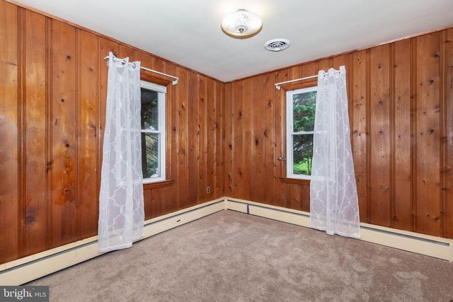 2570 DEER PARK RD, Finksburg, MD 21048